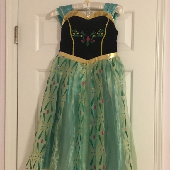 Girls Frozen 1- Anna’s Coronation Costume - Picture 4 of 5